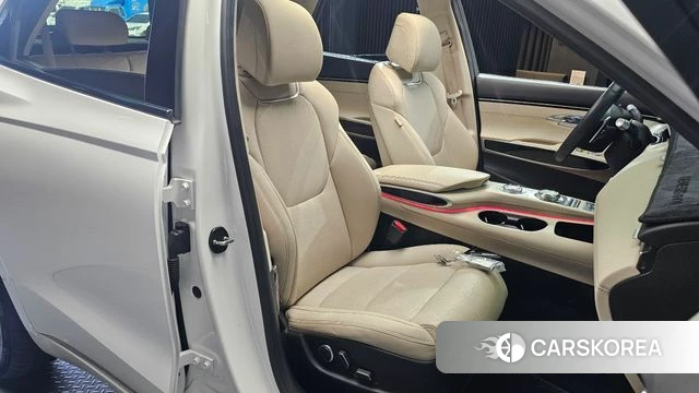 Genesis GV70 id 4872272 из Кореи 18