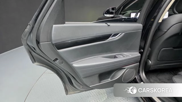 Genesis G80 (RG3) id 4474606 из Кореи 18