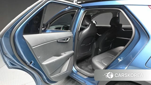 Kia Di Ol Nu Niro id 4763158 из Кореи 18