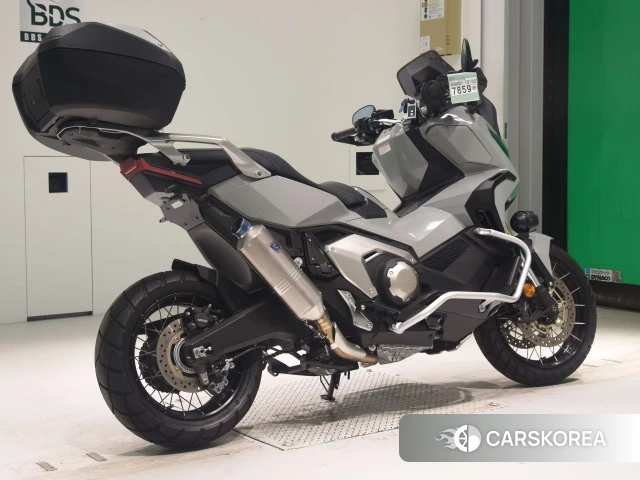 Проданный Honda X-ADV 750 2021 из Японии