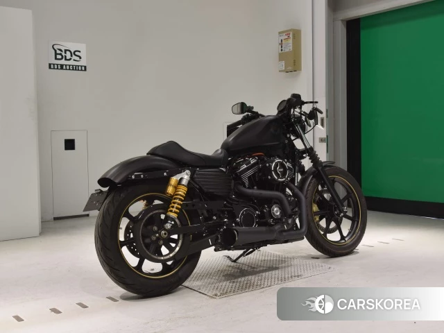 Проданный Harley-Davidson Sportster XL883N 2020 из Японии, фото 2