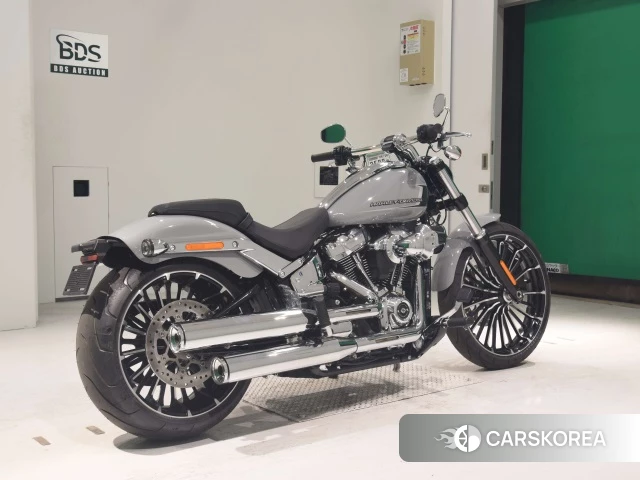 Проданный Harley-Davidson Softail Breakout FXBR 1920 2024 из Японии, фото 2