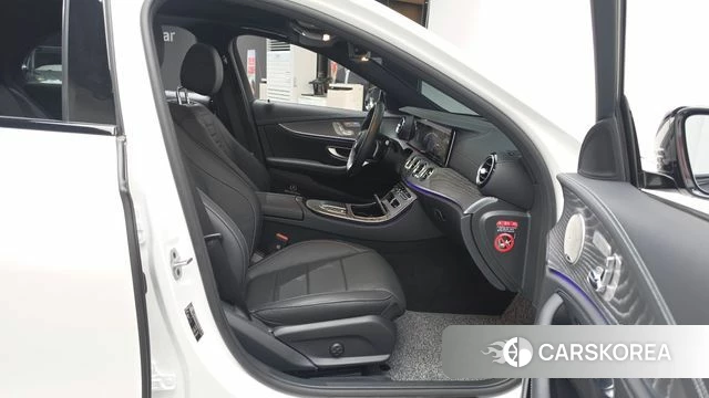 Mercedes-Benz E-Class W213 id 4280841 из Кореи 18