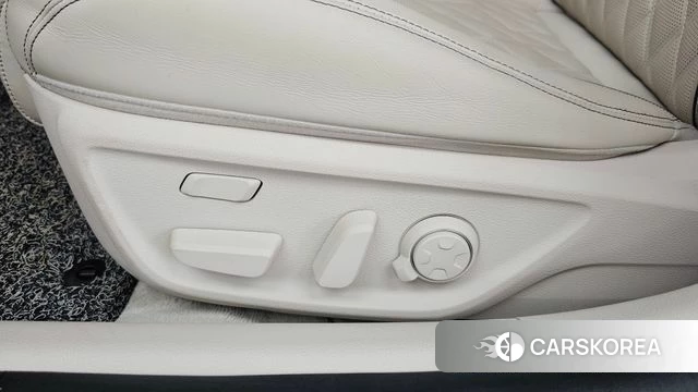 Genesis G70 id 4356804 из Кореи 18