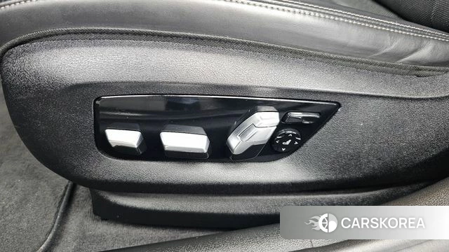 BMW 5 Series (G30) id 4377964 из Кореи 18
