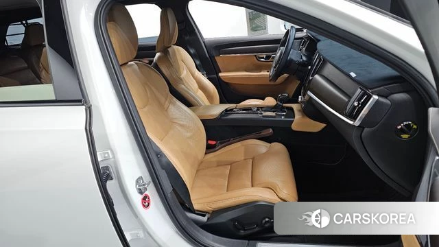 Volvo V90 Cross-Country id 4794234 из Кореи 18