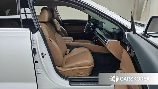 Hyundai Grandeur (GN7) id 4941287 из Кореи 18