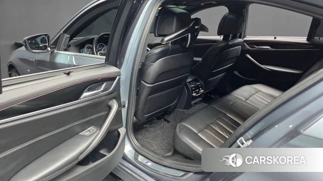 BMW 5 Series (G30) id 4188265 из Кореи 18