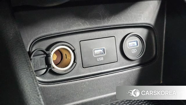 Hyundai Venue id 4562460 из Кореи 18