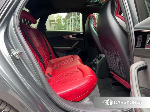 Audi S4 id 4359492 из Китая 18