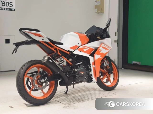 Проданный KTM RC 125 2023 из Японии