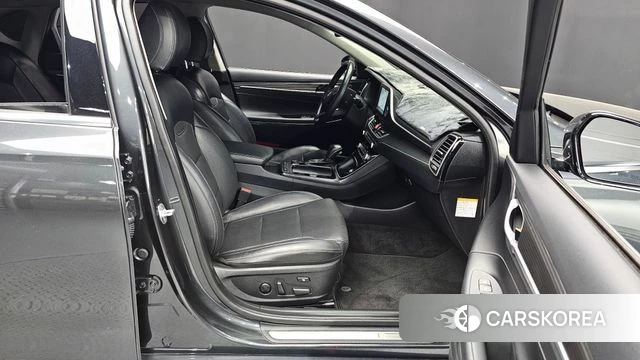Hyundai Grandeur IG Hybrid id 4424502 из Кореи 18