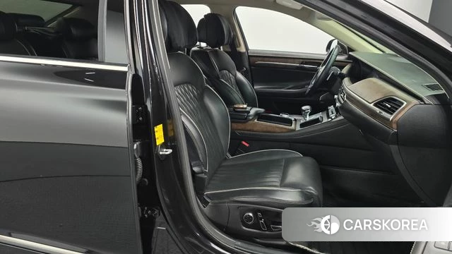 Genesis G90 id 4304753 из Кореи 18