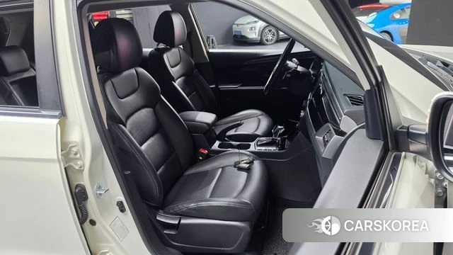 Ssangyong Beautiful Korando id 4751145 из Кореи 18