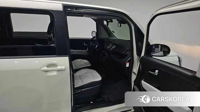 Kia The New Kia Ray EV id 4223007 из Кореи 18