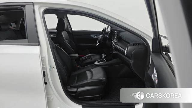 Kia The New K3 2nd generation id 4195548 из Кореи 18