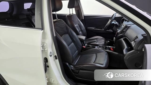 Ssangyong Tivoli Air id 4269507 из Кореи 18
