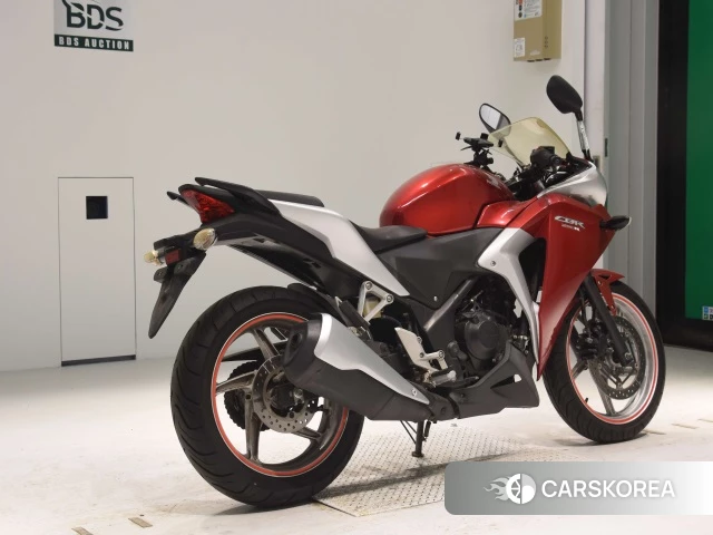 Проданный Honda CBR250R 2011 из Японии