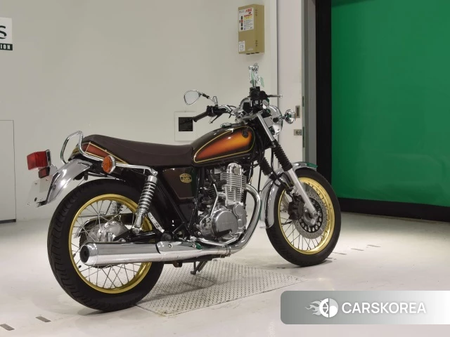 Проданный Yamaha SR400 2019 из Японии, фото 2