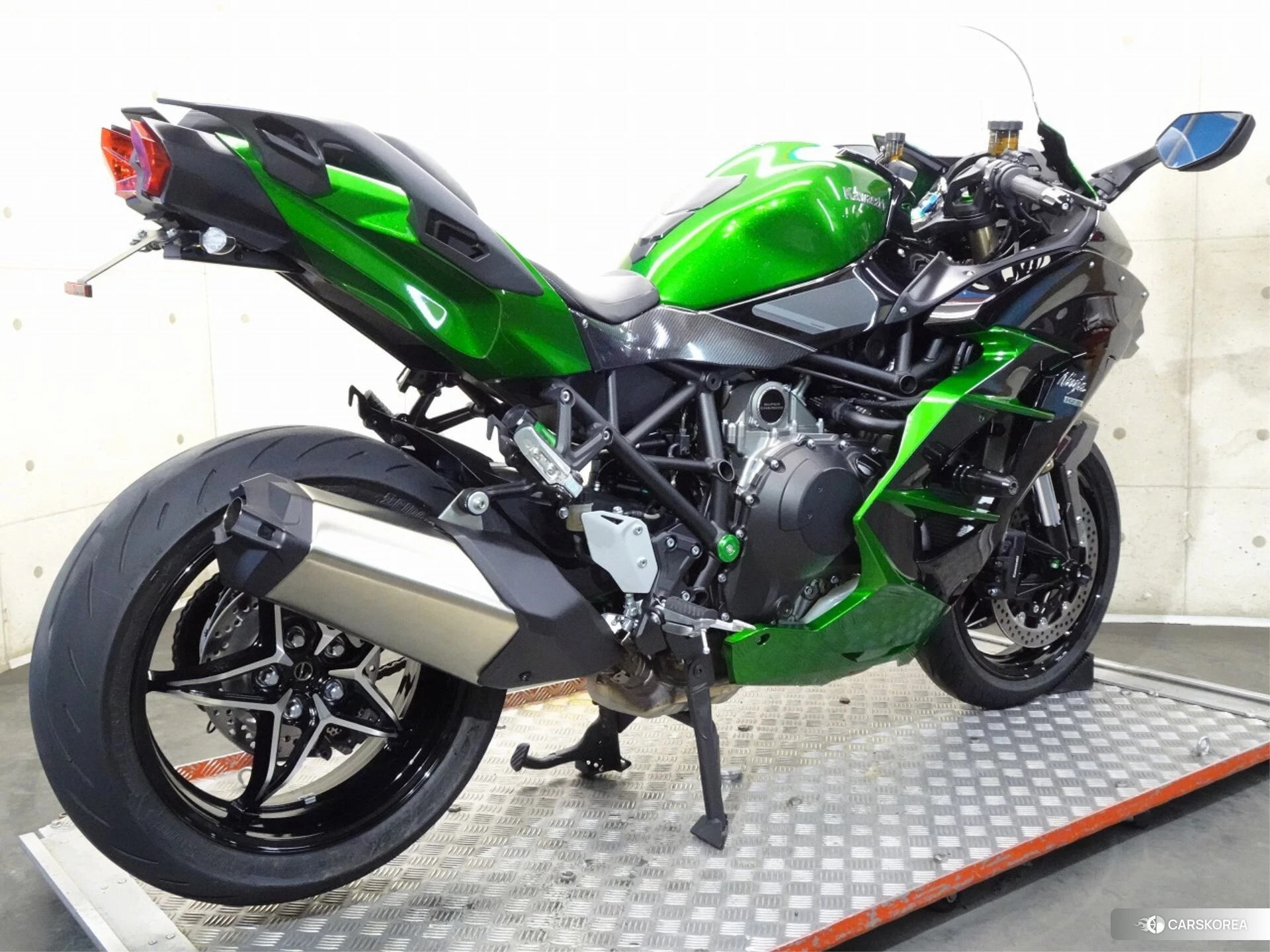 Kawasaki NINJA H2 SX SE id 4380054 из Японии 18