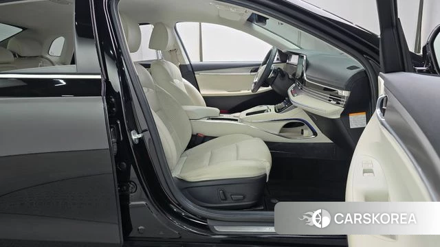 Hyundai The New Grandeur IG Hybrid id 4469616 из Кореи 18