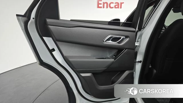 Land Rover Range Rover Velar id 4230610 из Кореи 18