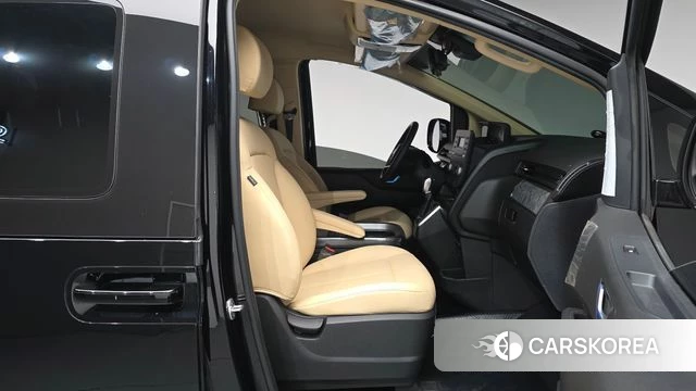 Hyundai Staria id 4905645 из Кореи 18