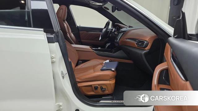 Maserati Levante id 4688608 из Кореи 18