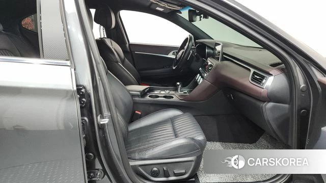 Genesis G70 id 4311120 из Кореи 18