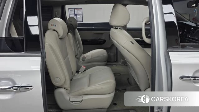 Kia The New Carnival id 4662649 из Кореи 18