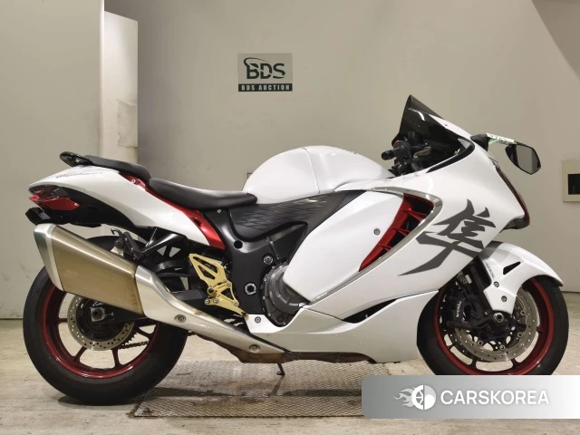 Suzuki GSX1300R HAYABUSA id 3947709 из Японии 18