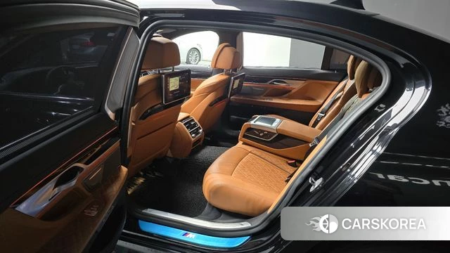BMW 7 Series (G11) id 4625826 из Кореи 18