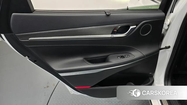 Hyundai Grandeur IG id 4305016 из Кореи 18