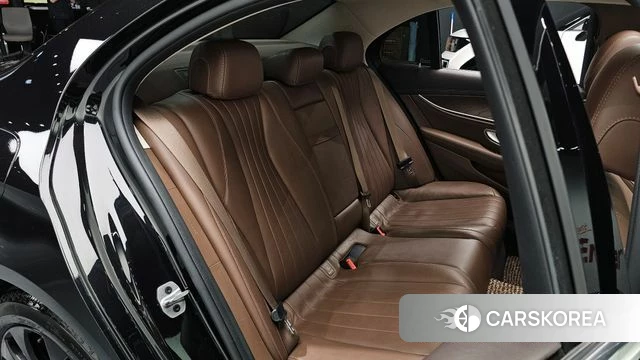 Mercedes-Benz E-Class W213 id 4637892 из Кореи 18