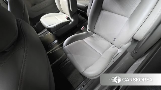 Kia The New Carnival id 4384644 из Кореи 18