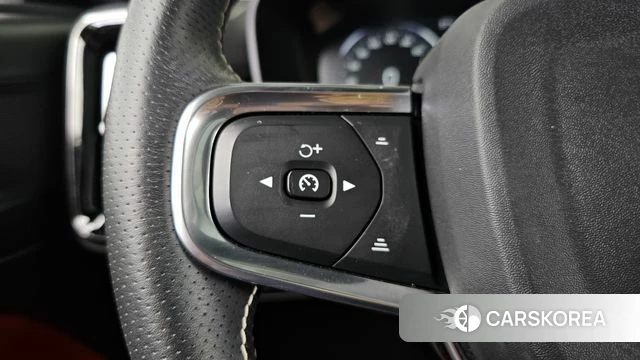 Volvo XC40 id 4476679 из Кореи 18