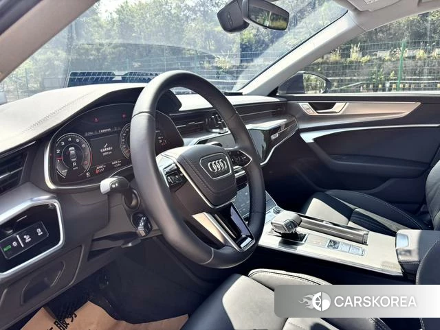Audi A6L id 3920140 из Китая 18