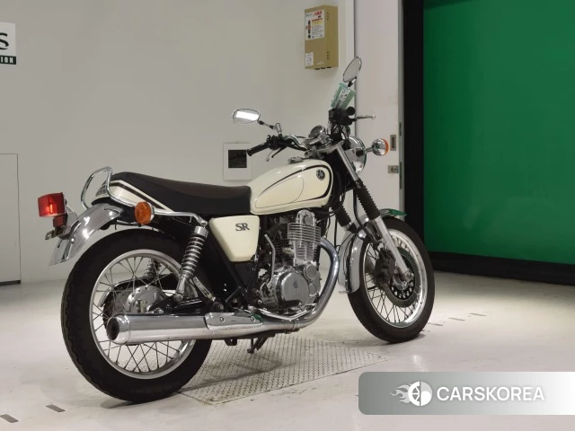 Проданный Yamaha SR 400 2018 из Японии, фото 2