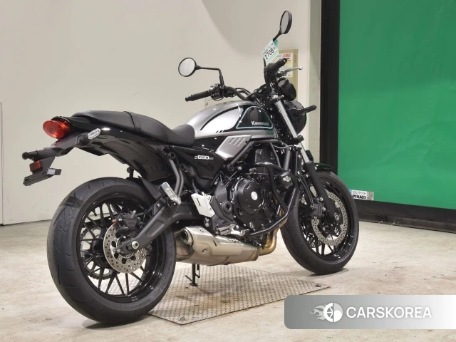 Проданный Kawasaki Z650RS 2023 из Японии