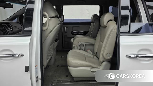 Kia The New Carnival id 4667502 из Кореи 18