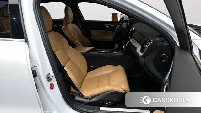 Volvo S60 3rd generation id 4331403 из Кореи 18