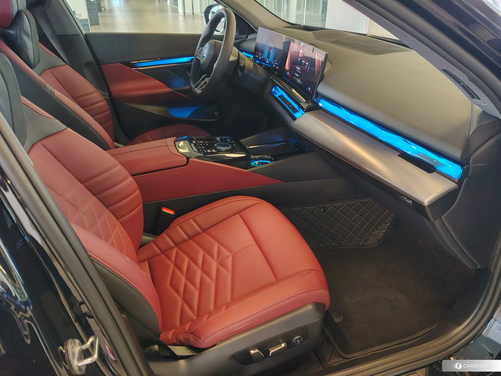 BMW i5 id 4487163 из Китая 18