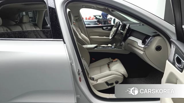 Volvo XC60 second Generation id 4752699 из Кореи 18
