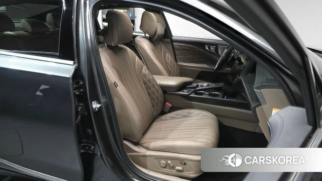 Kia K8 Hybrid id 4230579 из Кореи 18