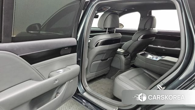 Genesis G90 (RS4) id 4603482 из Кореи 18