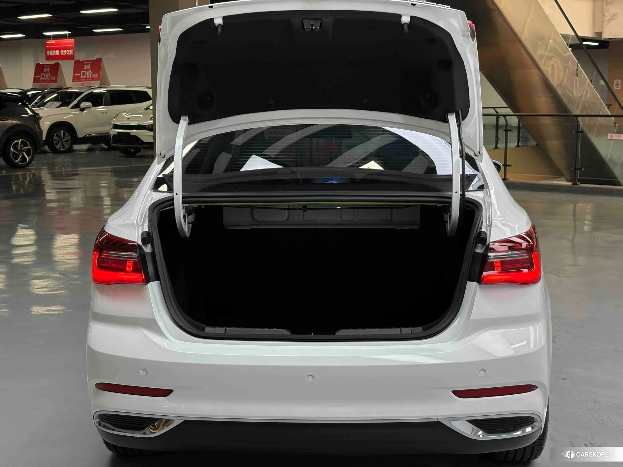 Ford Forrest id 4513942 из Китая 18