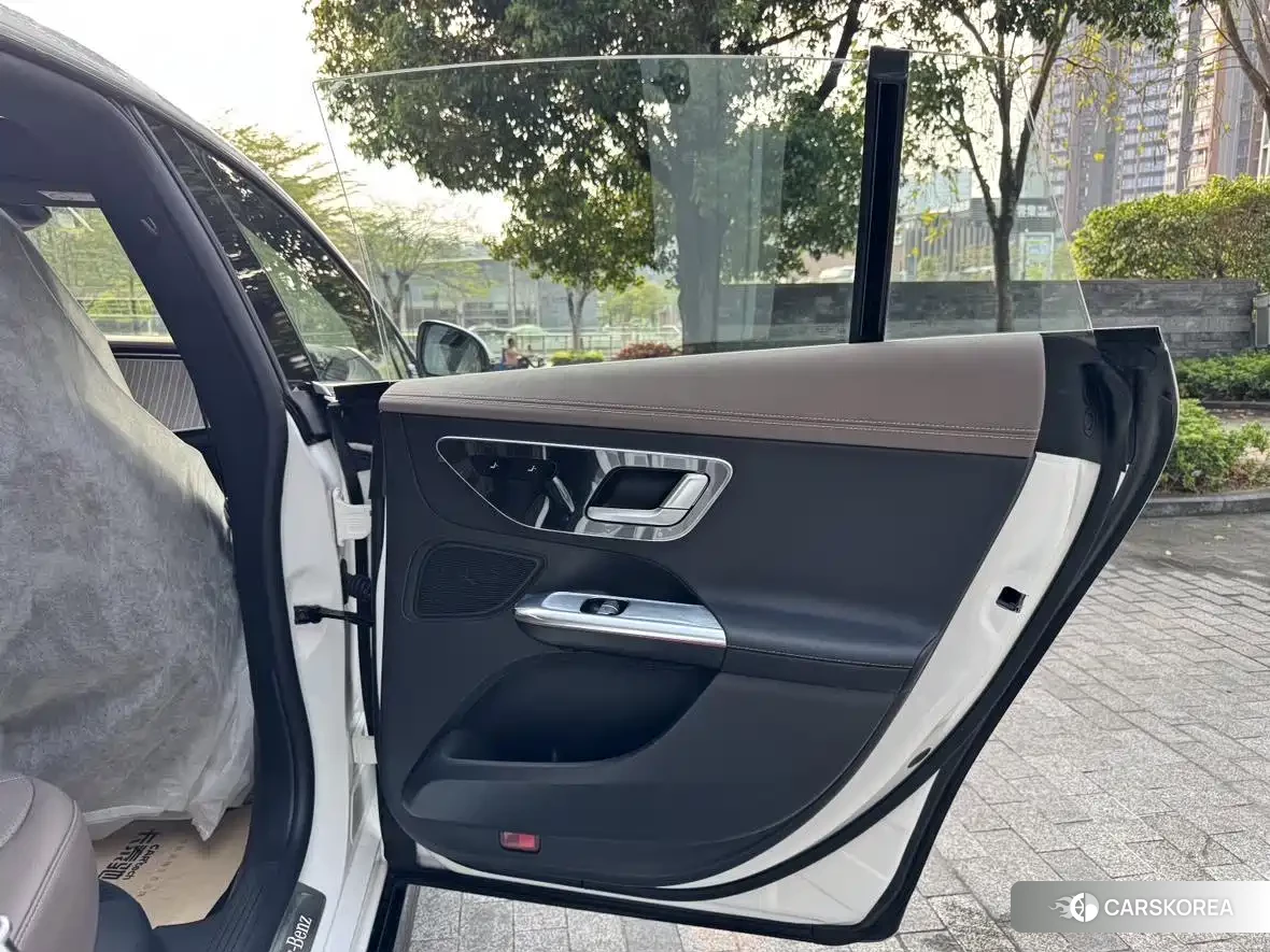 Mercedes-Benz EQE id 4514392 из Китая 18