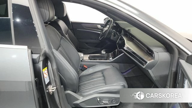 Audi A7 (4K) id 4625040 из Кореи 18