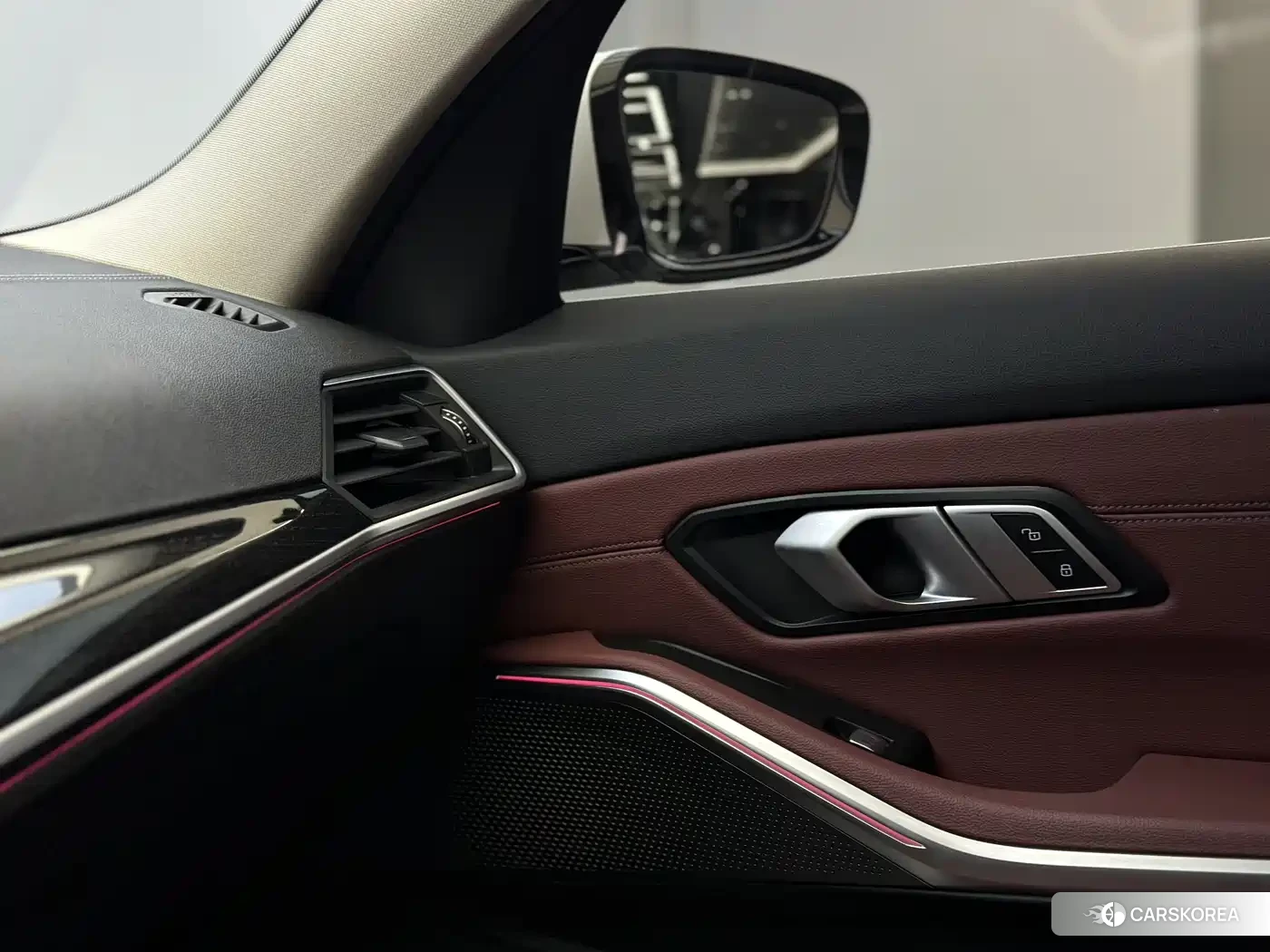 BMW 3 series id 4547987 из Китая 18