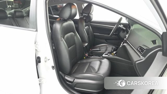 Hyundai The New Avante AD id 4557651 из Кореи 18